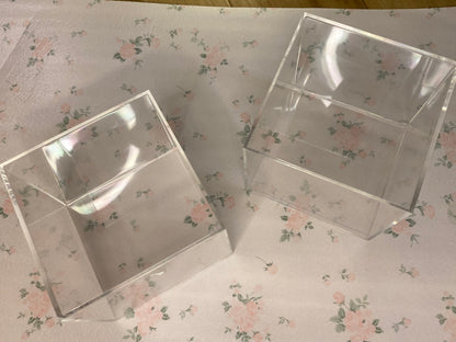 Square Display