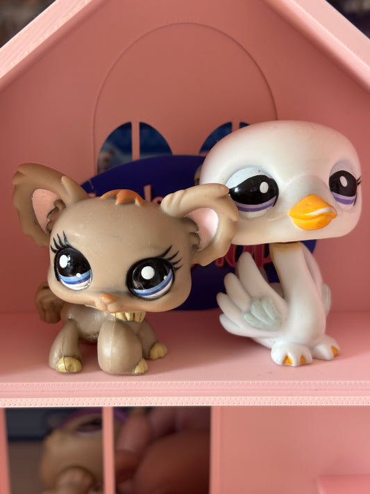 LPS Extra Rare Scandinavian Duo Swan & Chihuahua